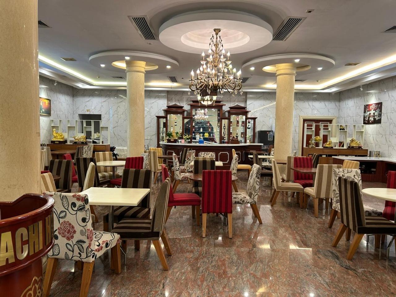 Khach San Sa Chi - Mong Cai Hotel ภายนอก รูปภาพ