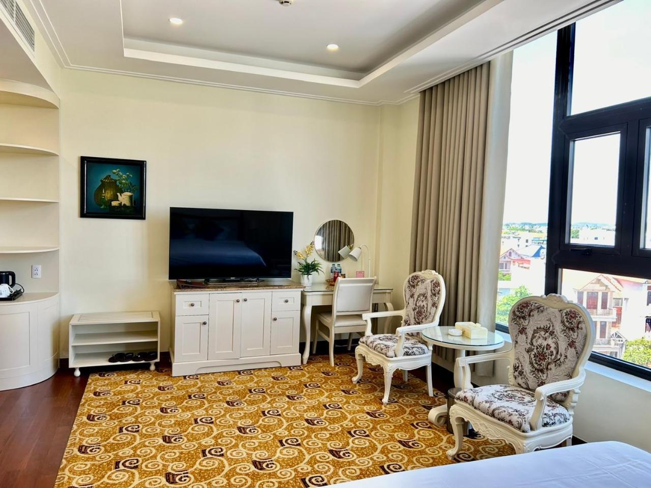 Khach San Sa Chi - Mong Cai Hotel ภายนอก รูปภาพ